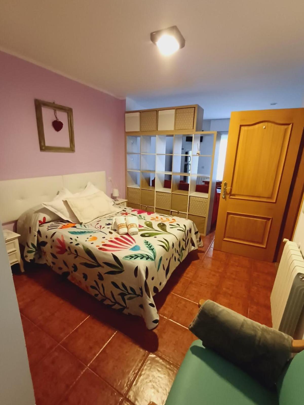Hotel El Coterin Apartamentos Y Habitaciones Arenas De Cabrales Eksteriør bilde